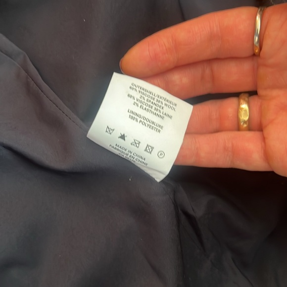 Frank & Oak Navy Blue Blazer (part of a set) - Picture 6 of 7